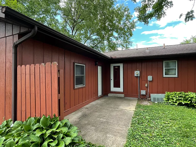 3805 S Valmore Ave — Photo 26