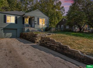 2145 S 47th St, Omaha, NE 68106