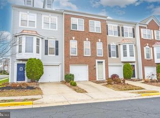 5280 Jule Star Dr, Centreville, VA 20120