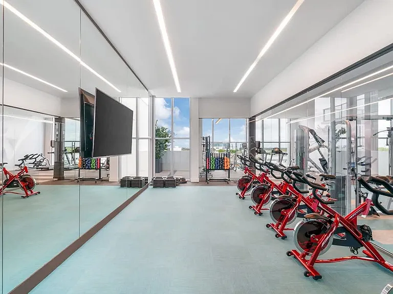 3900 Biscayne Boulevard Way #8-ID1032221P — Photo 36