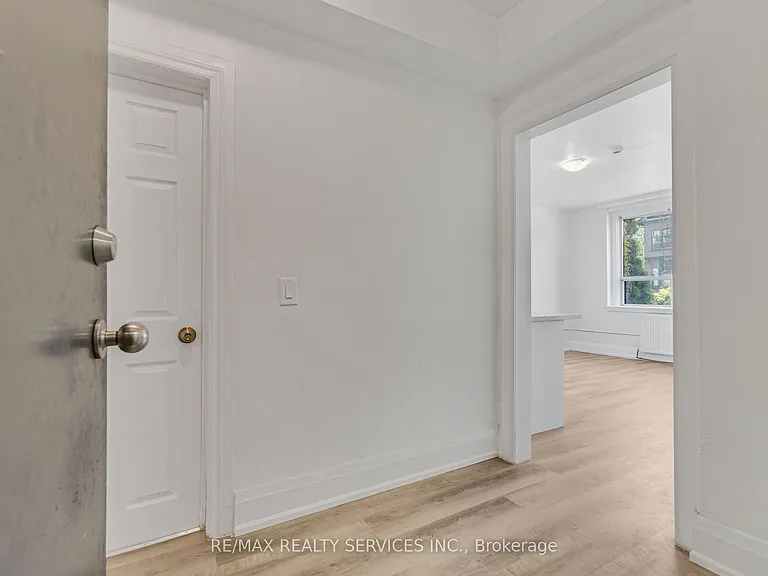 104 Sherman Ave S #4 — Photo 17