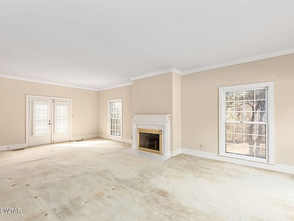 5th image of 2502 La Latta Ln