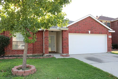 5820 Show Master Ln Photo 1