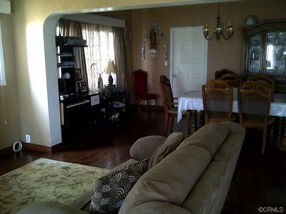 5th image of 553 W Monterey Ave