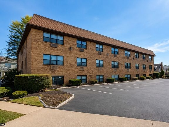 2nd image of 45 Hussa St BLDG 3 #3