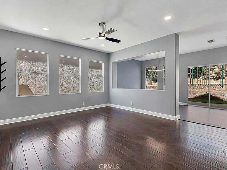 606 Hooper Ave — Photo 5