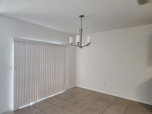 5th image of 4533 SW 9th Pl