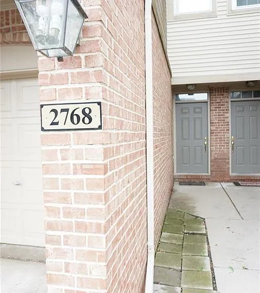 2768 Barclay Way — Photo 2