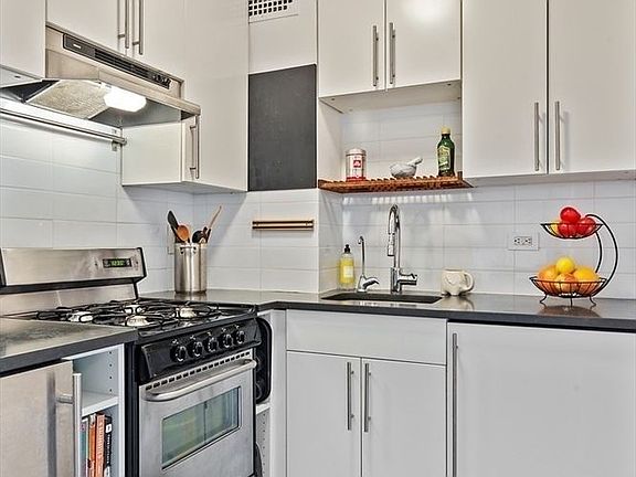 3rd image of 41 Grace Ct #5E