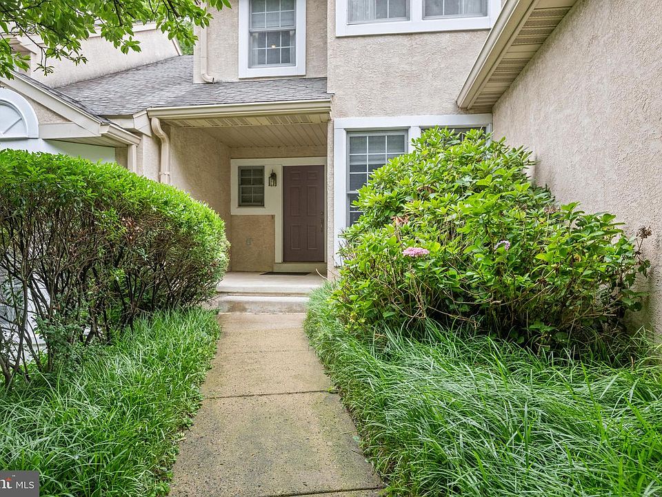 1st image of 182 Linden Dr