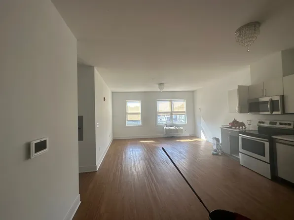 429 Bergen Avenue image 28 of 31