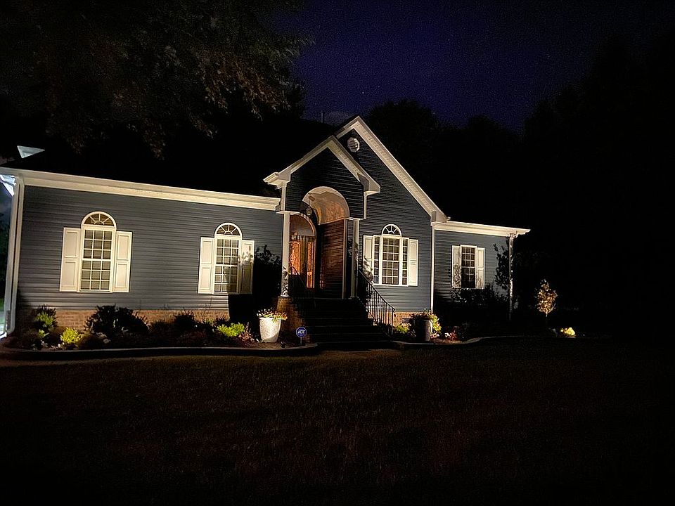 2nd image of 2544 Salem Rd