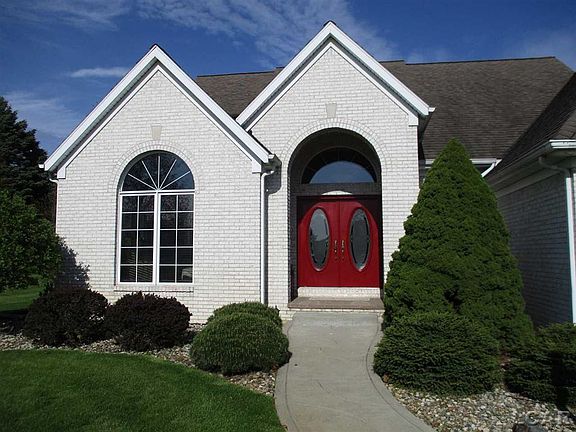 2nd image of 8853 Hawthorne Dr