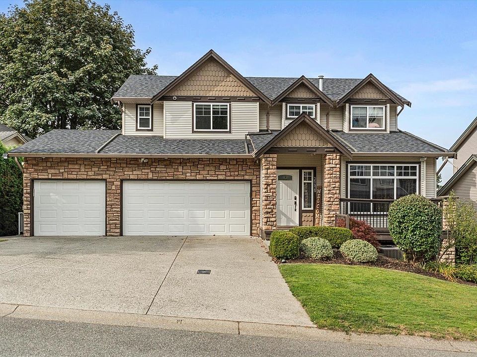 1st image of 35475 Strathcona Ct