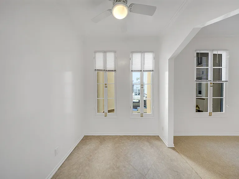 View to the outside from dining area and living space