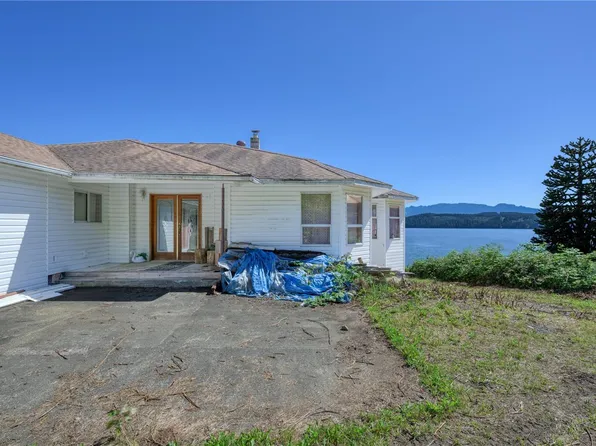 249 Harbour Rd, Mount Waddington, BC V0N 1K0