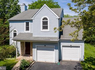 205 Autumn Leaf Dr, Doylestown, PA 18901