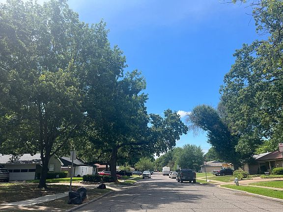 4th image of 507 Staffordshire Dr