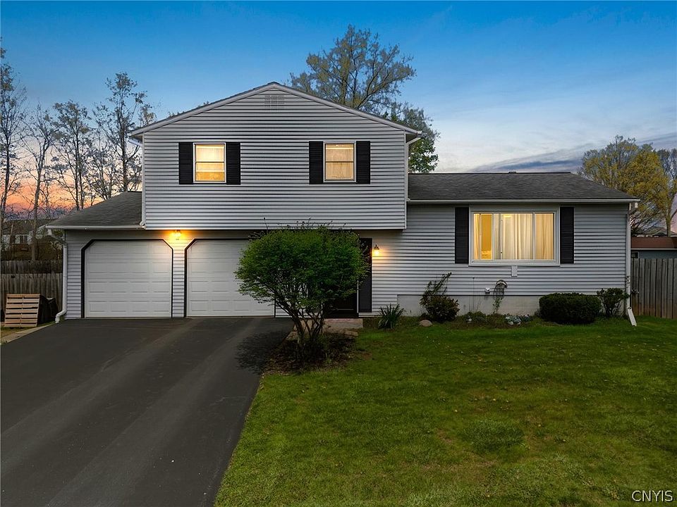 1st image of 5470 Tourmaline Dr