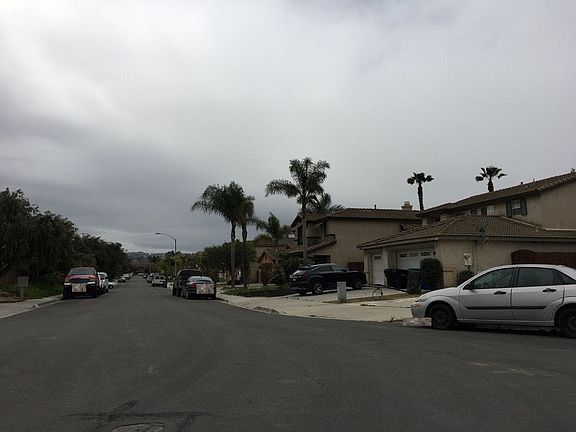 3rd image of 3056 Glancy Dr