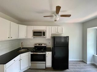 204 Carroll St APT 3, Brooklyn, NY 11231