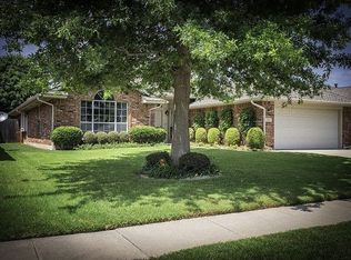 601 Night Hawk Dr, Norman, OK 73072