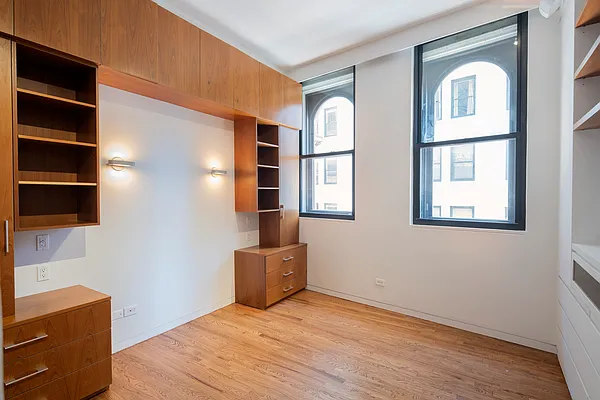 Sold by Brown Harris Stevens | media 17