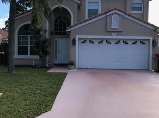 114 Wedgewood Lakes S, Greenacres, FL 33463