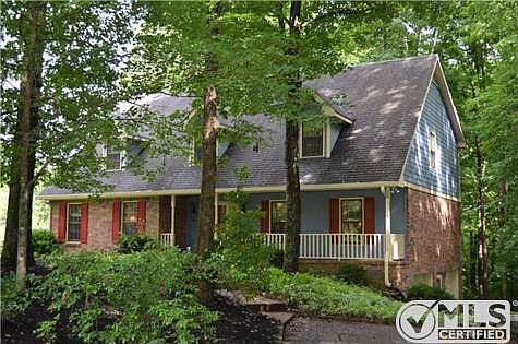2nd image of 411 Jim Ct