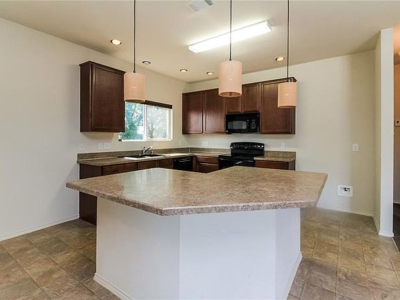 2nd image of 4016 Polar Brook Dr