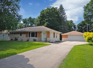 10632 Russell Ave S, Bloomington, MN 55431