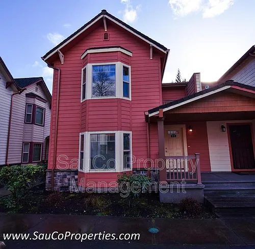 2025 Elm St #4A Photo 1