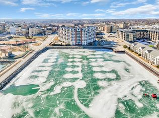 333 Lake Ave APT 201, Racine, WI 53403