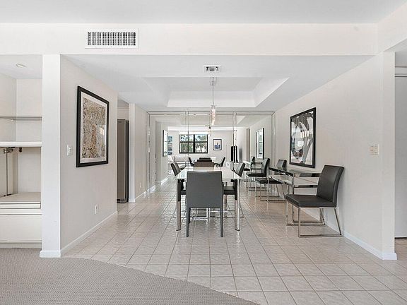 4th image of 4600 S Ocean Boulevard #204