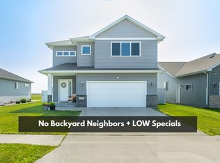 5956 58th St S, Fargo, ND