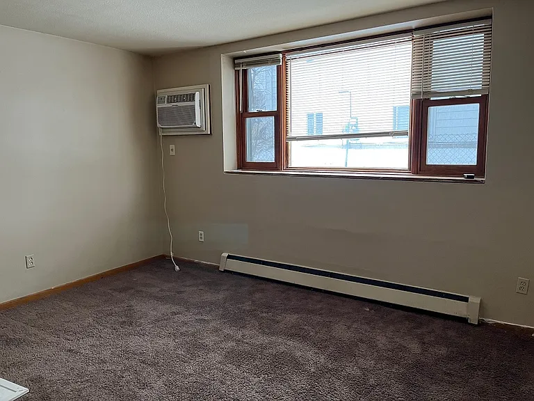 5731 33rd Ave S #3 — Photo 2
