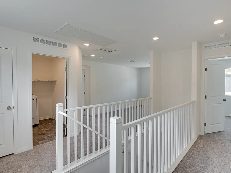 10303 Dallington St — Photo 6