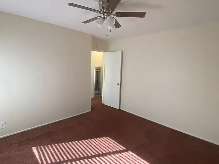 2090 Magnolia Ave — Photo 14