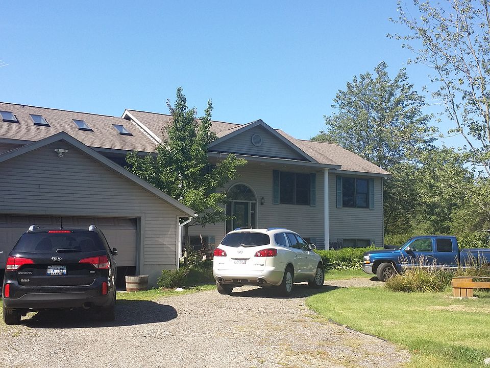 1st image of 6464 102nd Ave