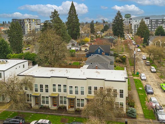 3rd image of 1390 N Simpson St