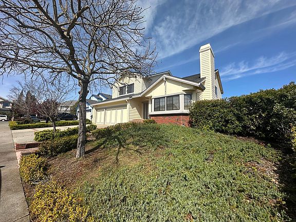 3rd image of 158 San Simeon Pl