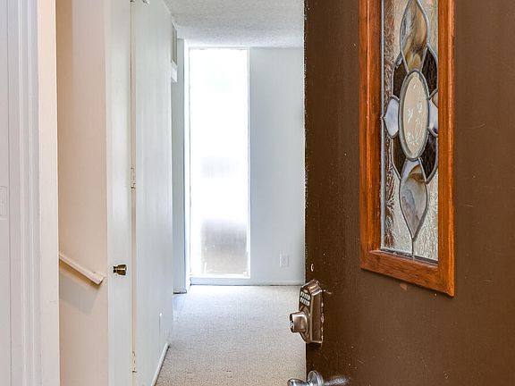 3rd image of 465 S Hudson Ave APT 10
