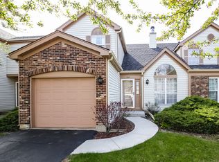 102 Bristol Ct, Gurnee, IL 60031