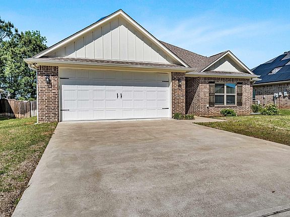 1441 Nate Cir, Bullard, TX 75757 | MLS #24009234 | Zillow