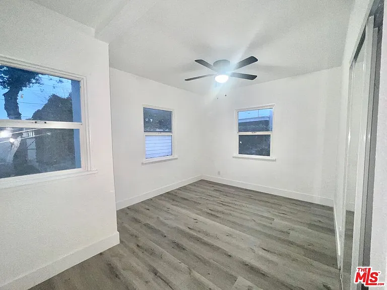 5590 Lemon Ave — Photo 10