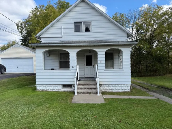 504 Squires Ave, Endicott, NY 13760