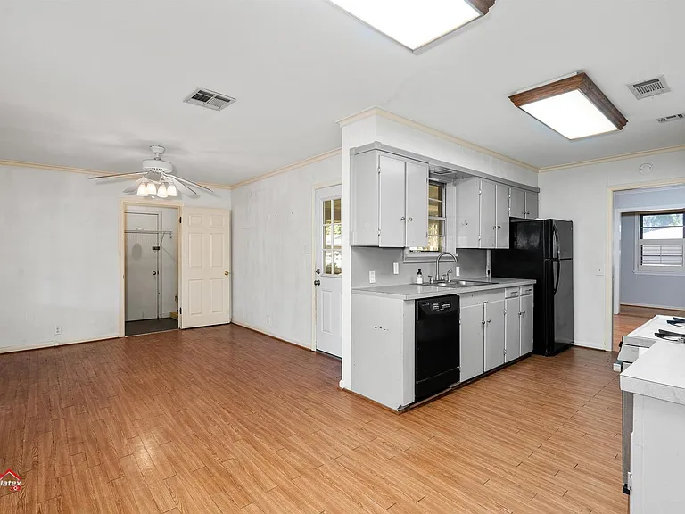 471 Arthur Ave — Photo 11