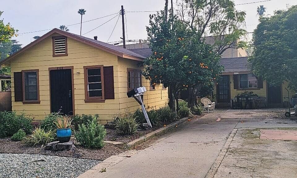 1st image of 2126 Chickasaw Ave