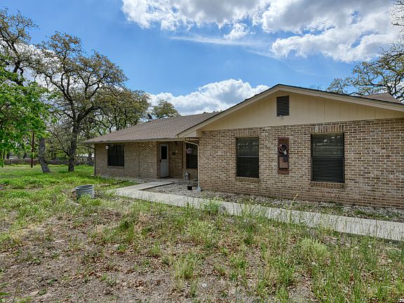 5th image of 135 Pullman