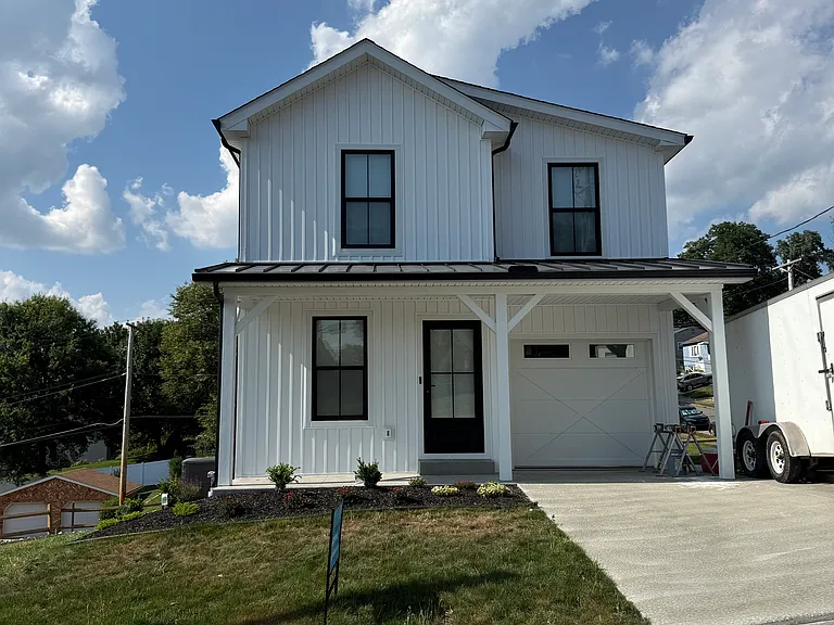 517 Harmony Rd — Photo 1
